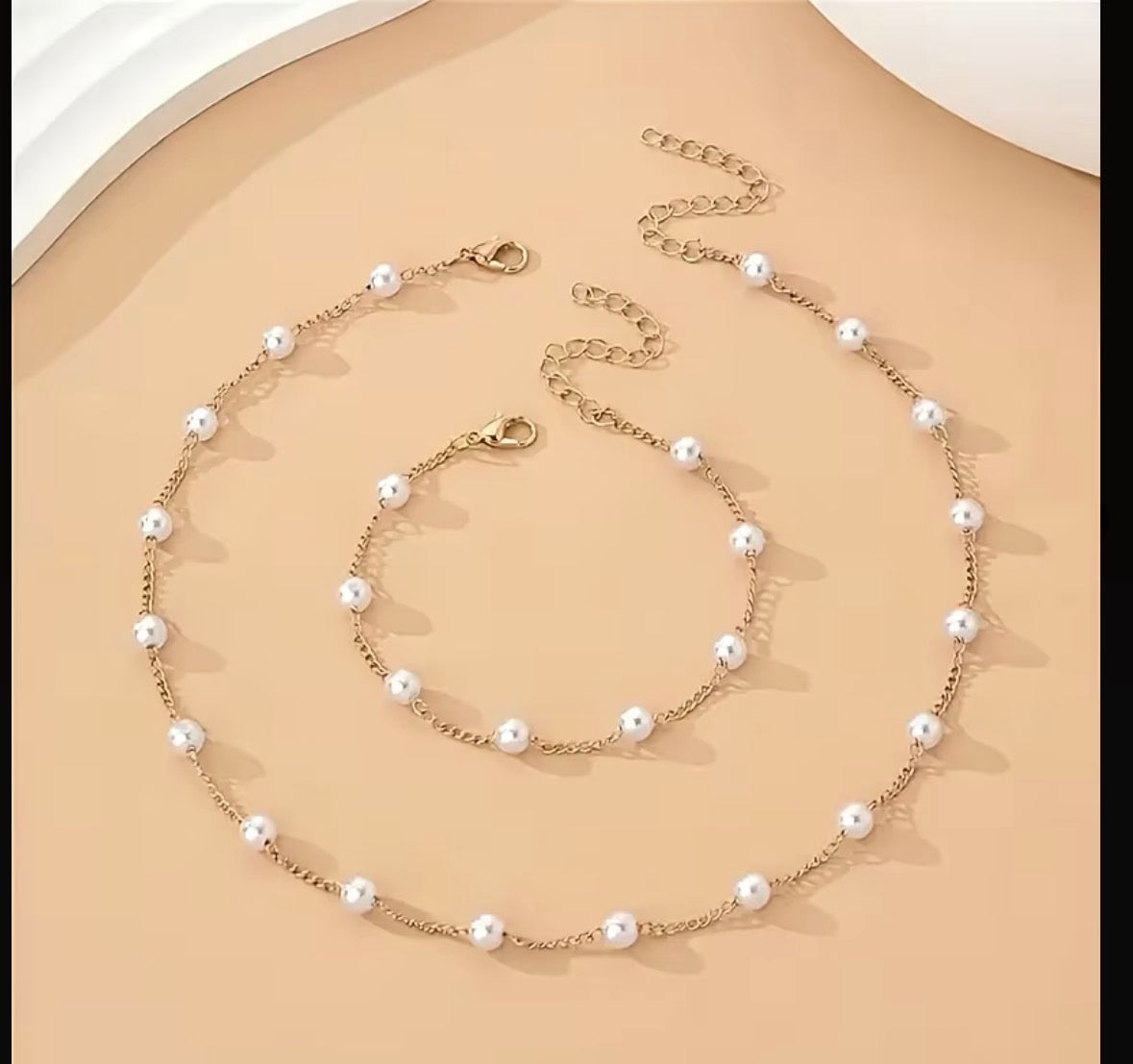 Pearl Necklace + Bracelet Jewellery Set